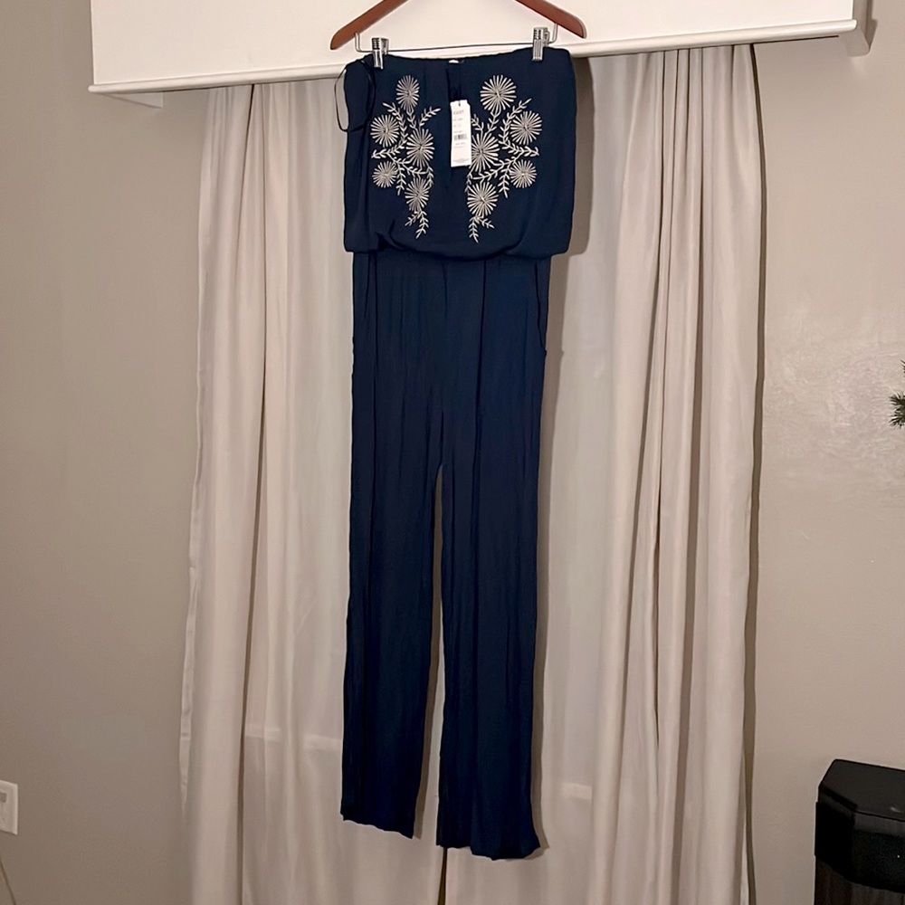 NWT NAVY SUMMER ROMPER
